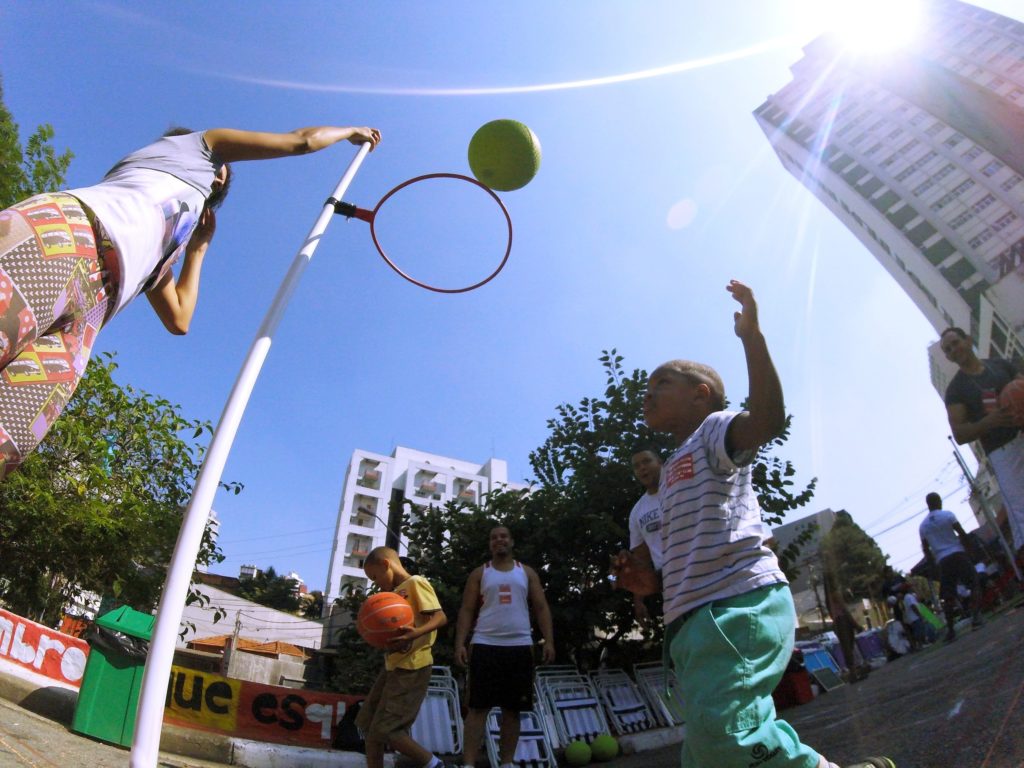 Projeto Jogadeira - Jogos e Brincadeiras no Parque de Madureira
